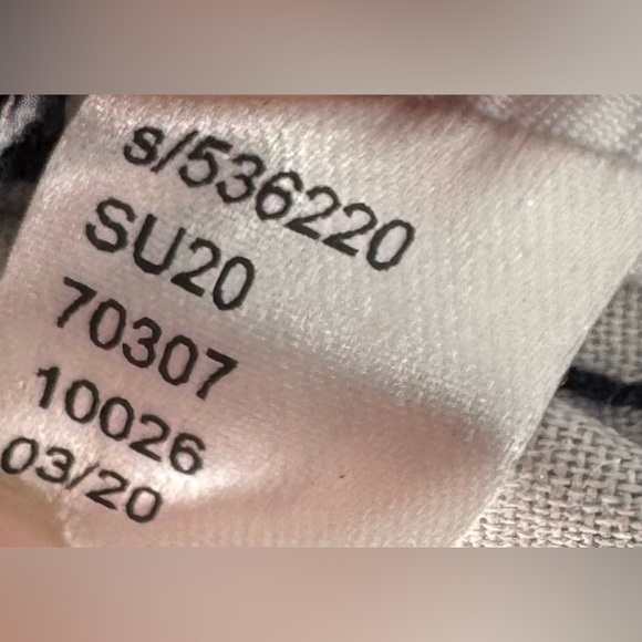 Ann Taylor Factory Navy Floral Pencil Skirt - Picture 9 of 9